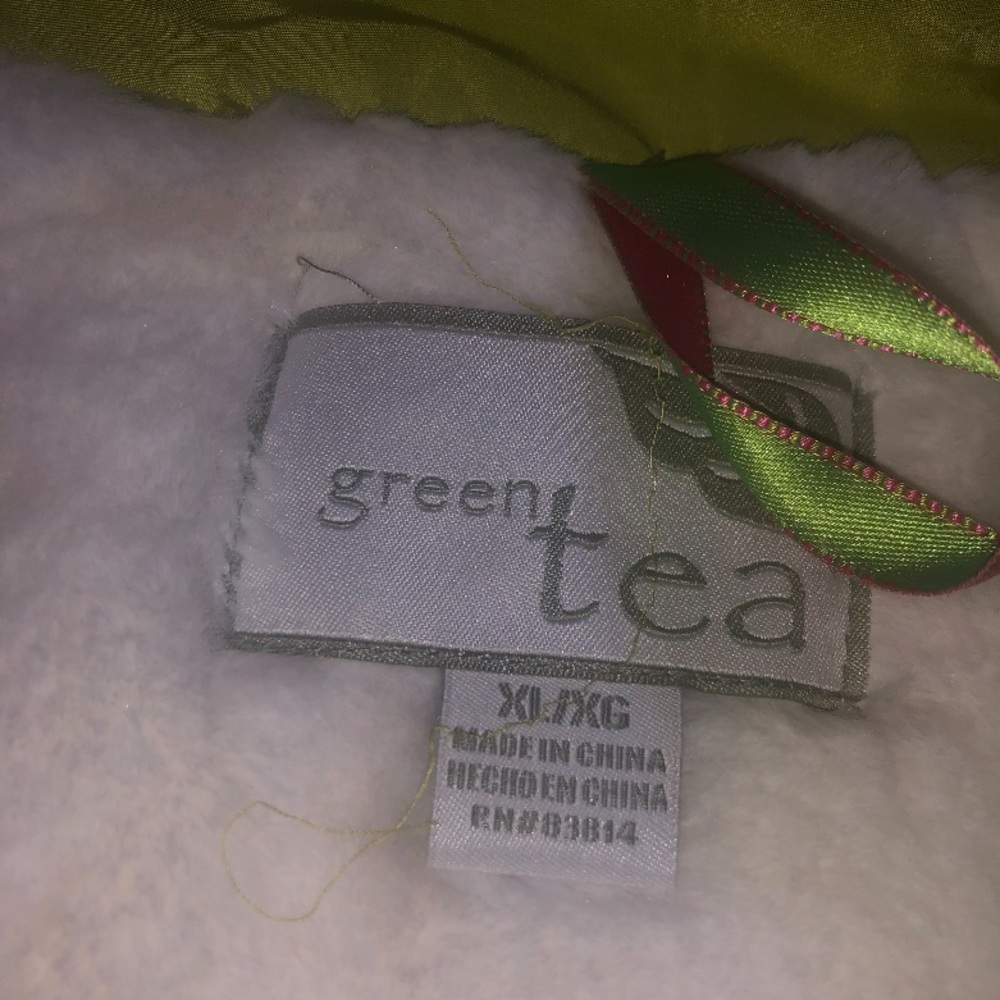 GreenTea Women’s Puffer Vest (NEW) - Picture 4 of 8